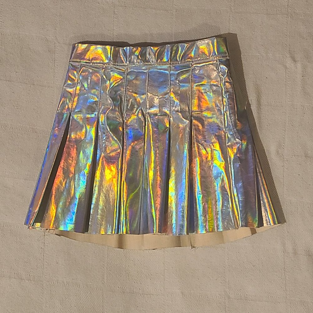Holographic mini pleated skirt